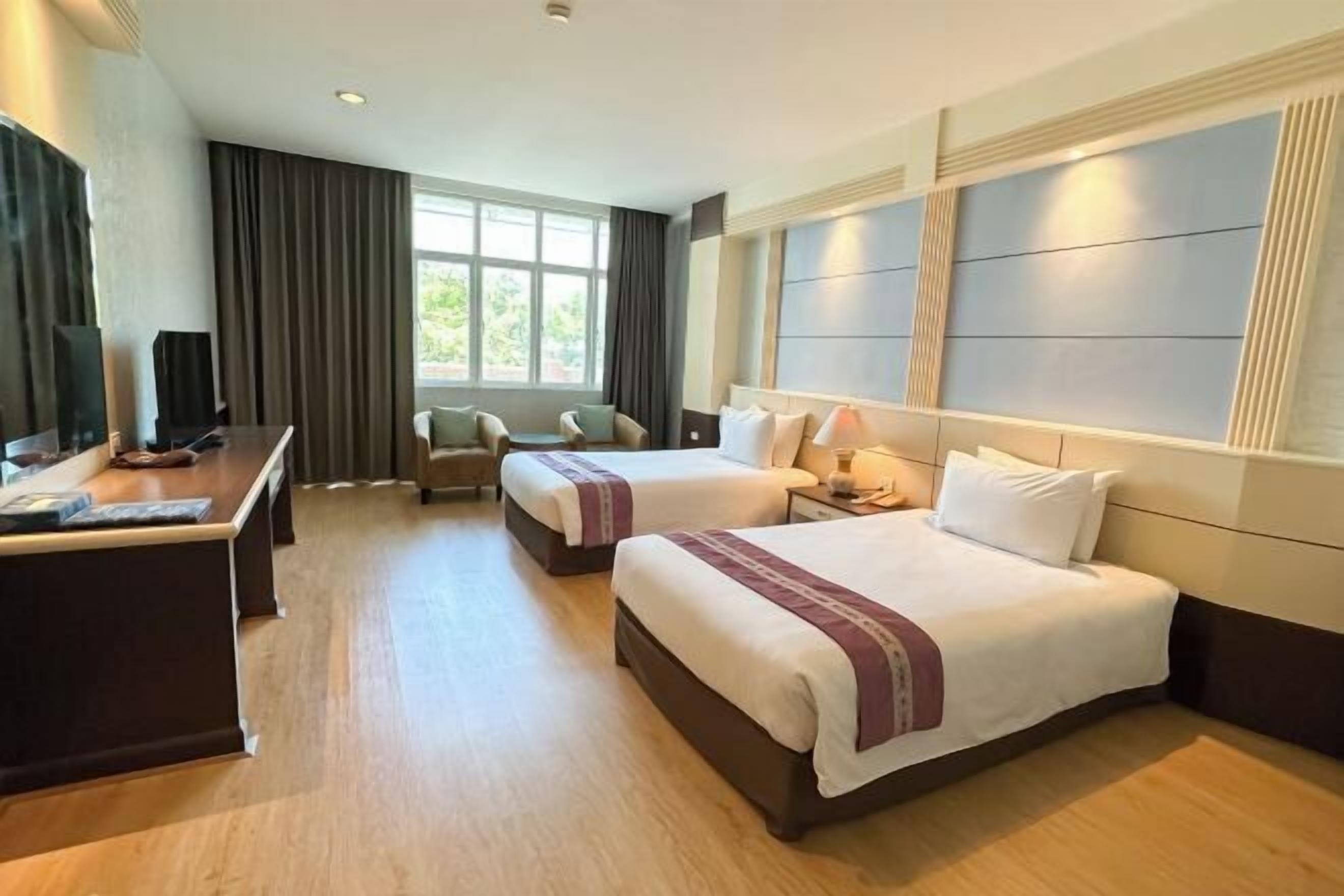 Individually decorated, free WiFi