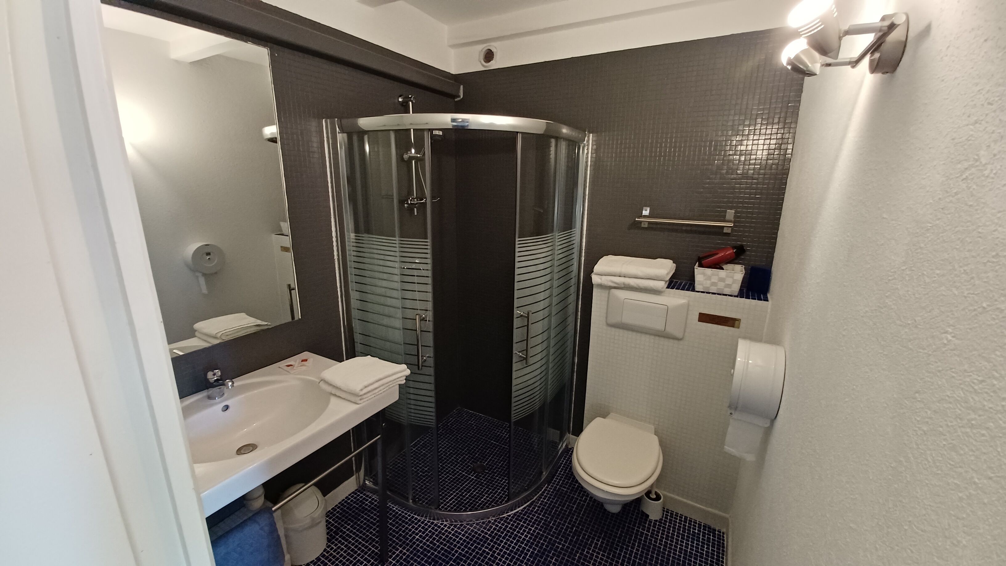 comfort quadruple room, 1 bedroom | bathroom | free toiletries, hair dryer, towels, soap