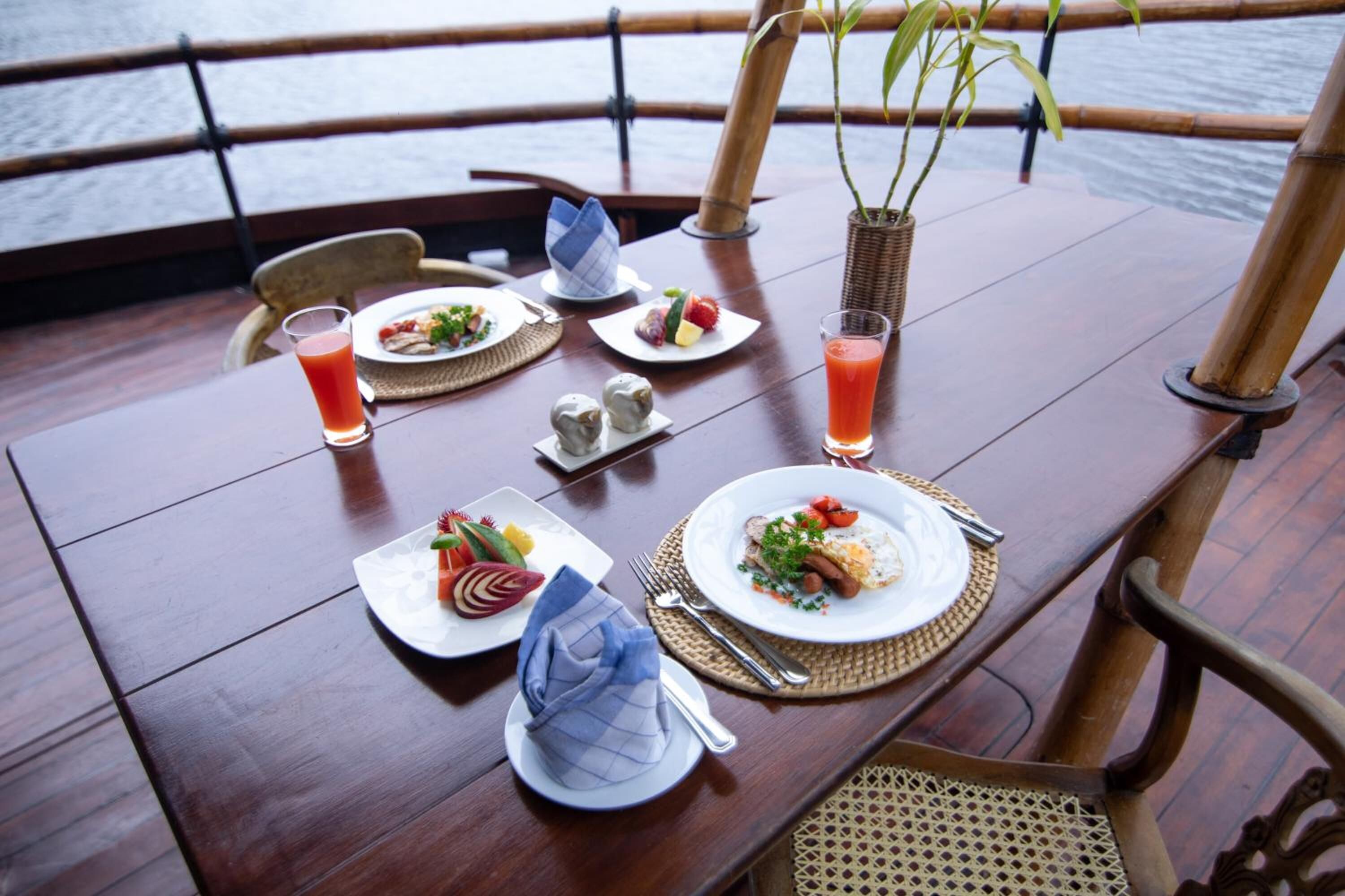 Foto - Yathra Houseboat