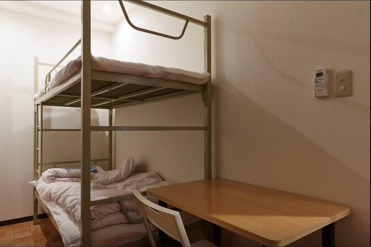1 bedroom, desk, free WiFi