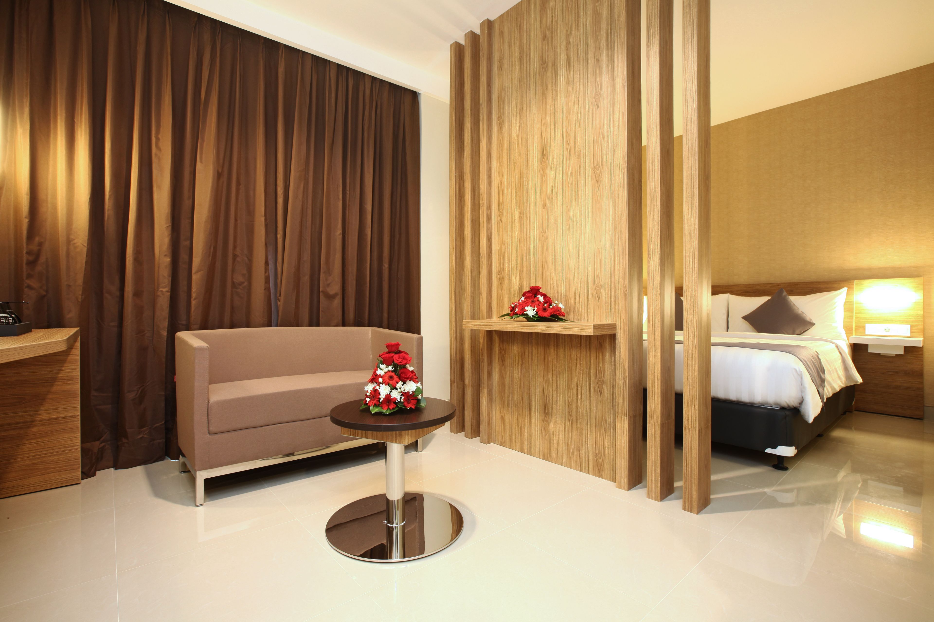 Suite | Minibar, in-room safe, desk, soundproofing