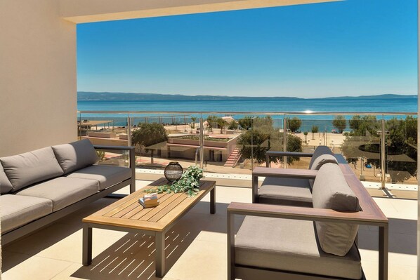 Penthouse with terrace and sea view | Terrace/patio