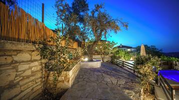 Luxe suite, 2 slaapkamers, uitzicht op vallei | Terras