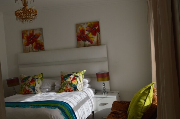 Chambre Double Supérieure, 1 lit double, vue jardin