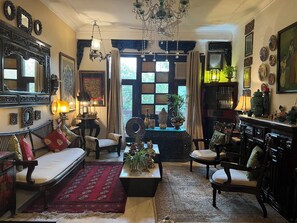 Superior Room | Living area | Flat-screen TV - On The House - Bed and Breakfast (New Delhi)