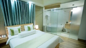 ห้องลักซ์ชัวรี่สวีท | มินิบาร์, ตู้นิรภัยในห้องพัก, โต๊ะทำงาน, Wi-Fi ฟรี