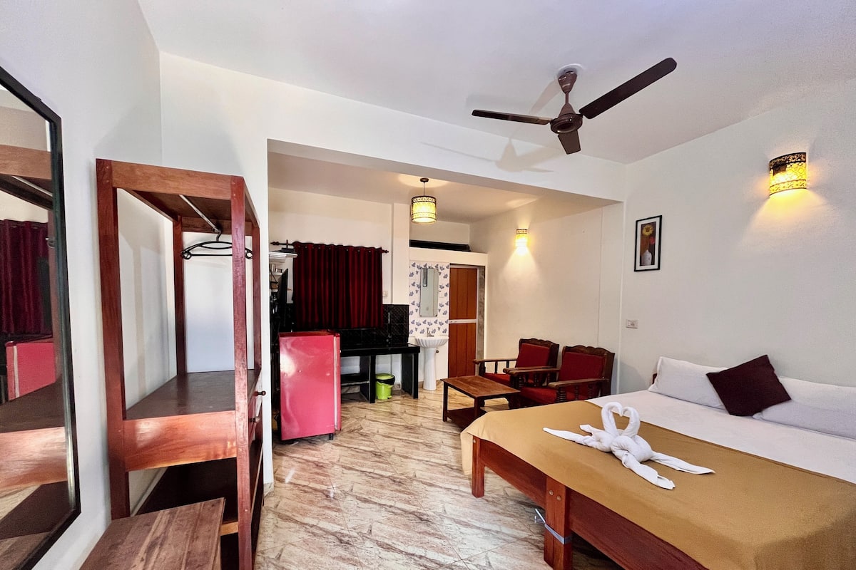 Chambre Standard | Matelas mémoire de forme, rideaux occultants, Wi-Fi gratuit