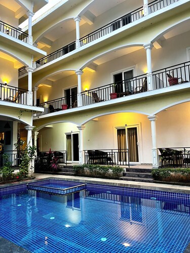 Morjim Sunset Hotel