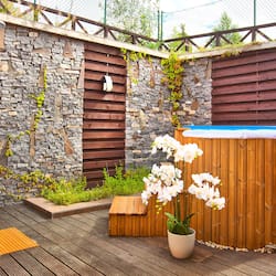 Sauna, hot tub, steam room, body treatments, hydrotherapy, aromatherapy
