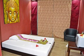 Turkish bath, hot stone massages, Swedish massages, Thai massages - Strand Hotel (Abu Dhabi)