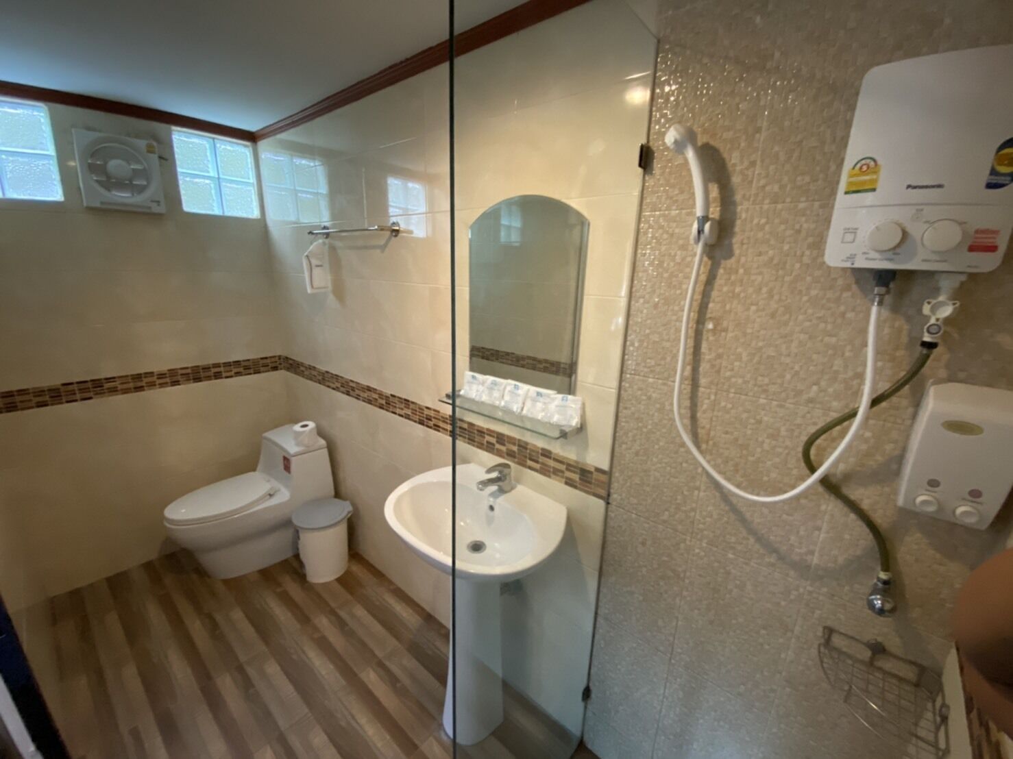 Photo - Sinsamut Koh Samed