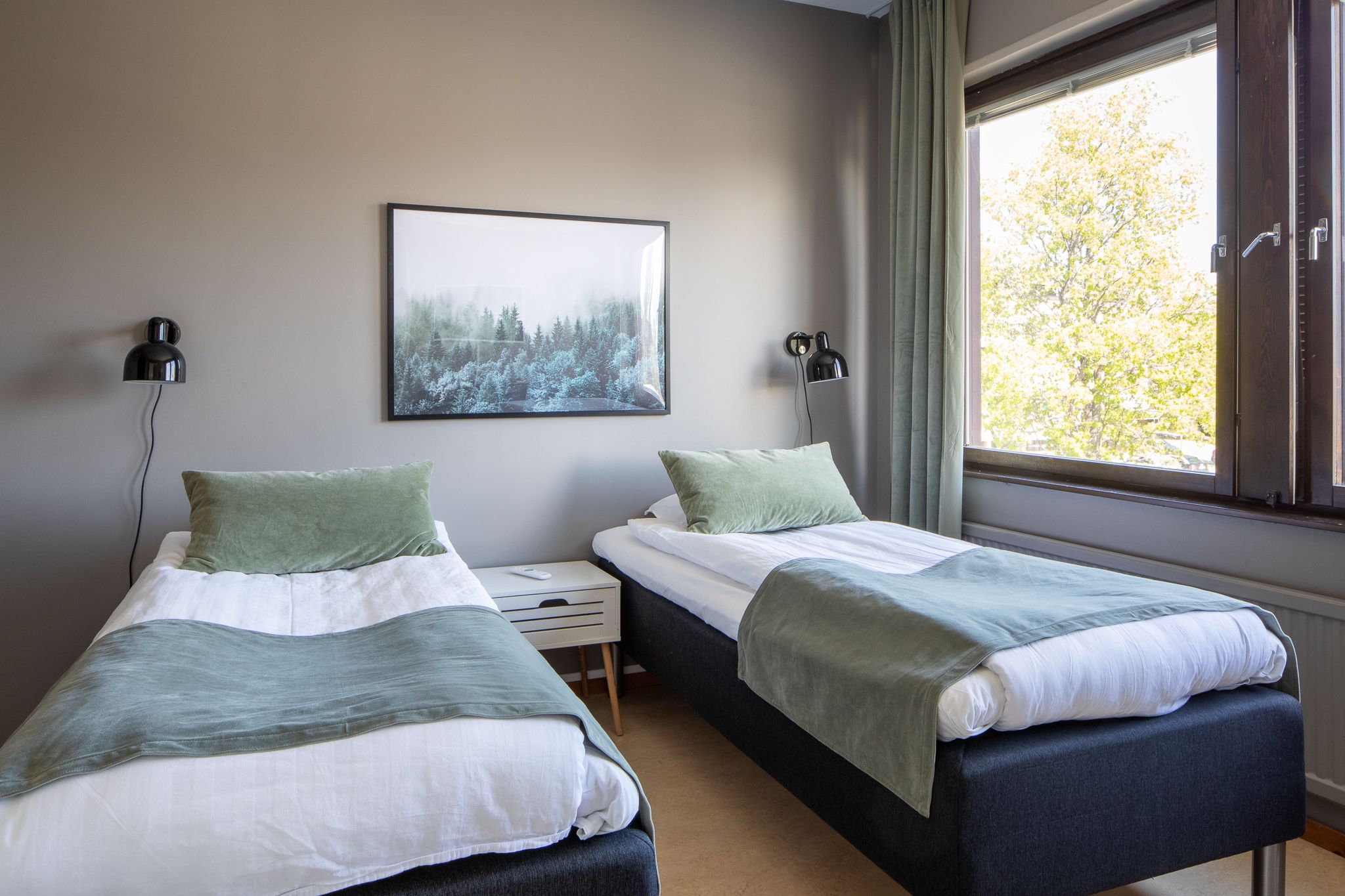 Comfort kamer, 1 twee- of 2 eenpersoonsbedden (Private bathroom) | Luxe beddengoed, een strijkplank/strijkijzer, gratis wifi, beddengoed