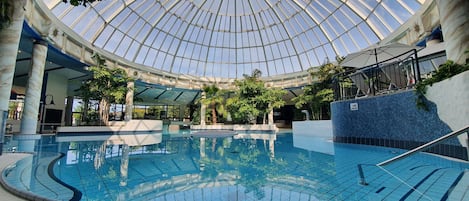 3 indoor pools, 2 outdoor pools, pool umbrellas, sun loungers