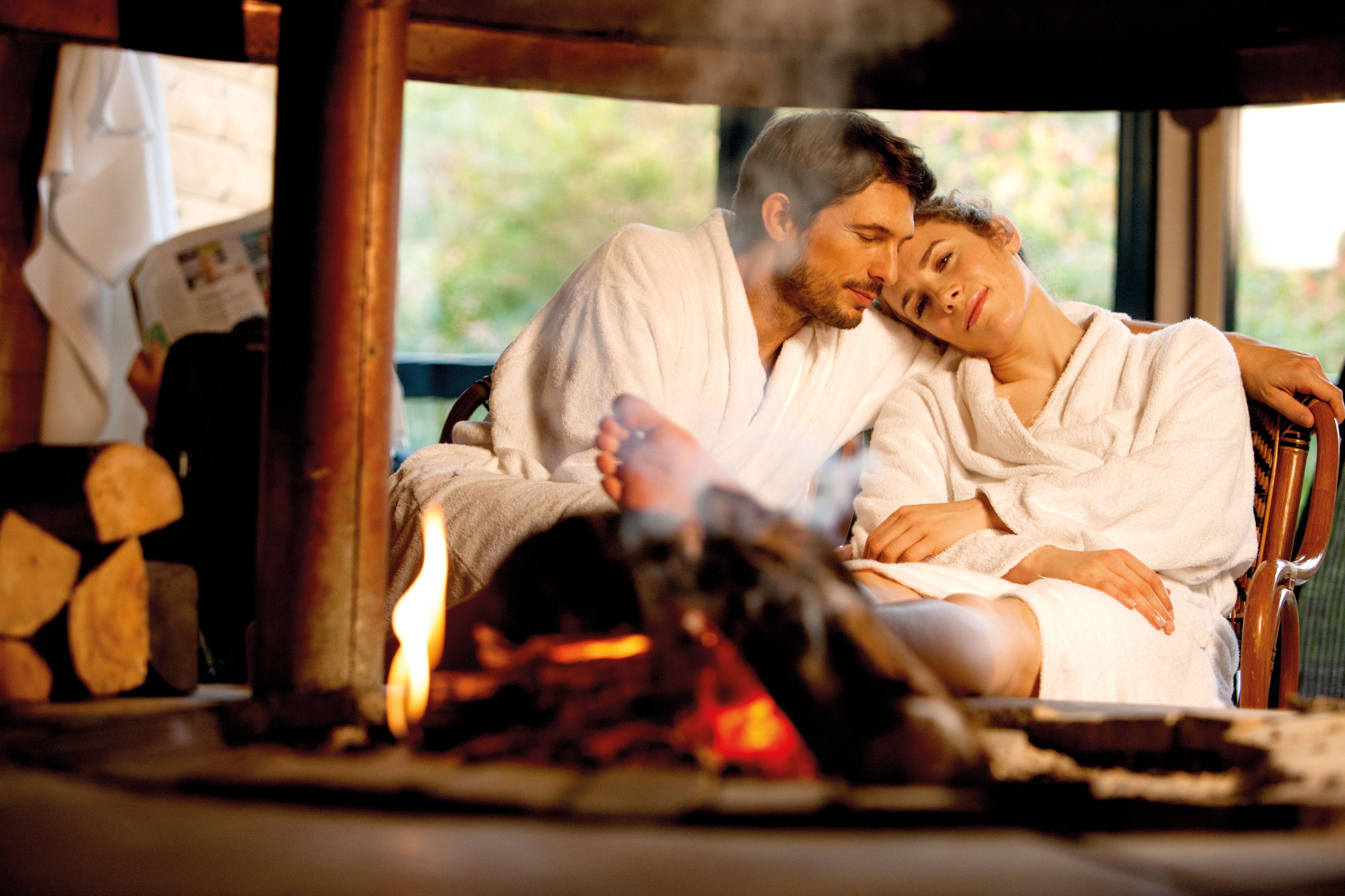 sauna, hot tub, steam room