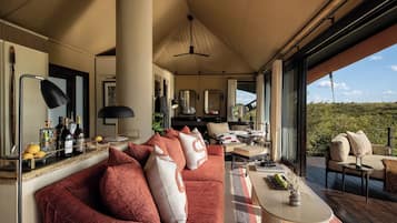 Superior Room, 1 King Bed, Terrace | Terrace/patio