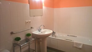 Bathroom - Anjou Golf et Country club (Les Hauts-d'Anjou)