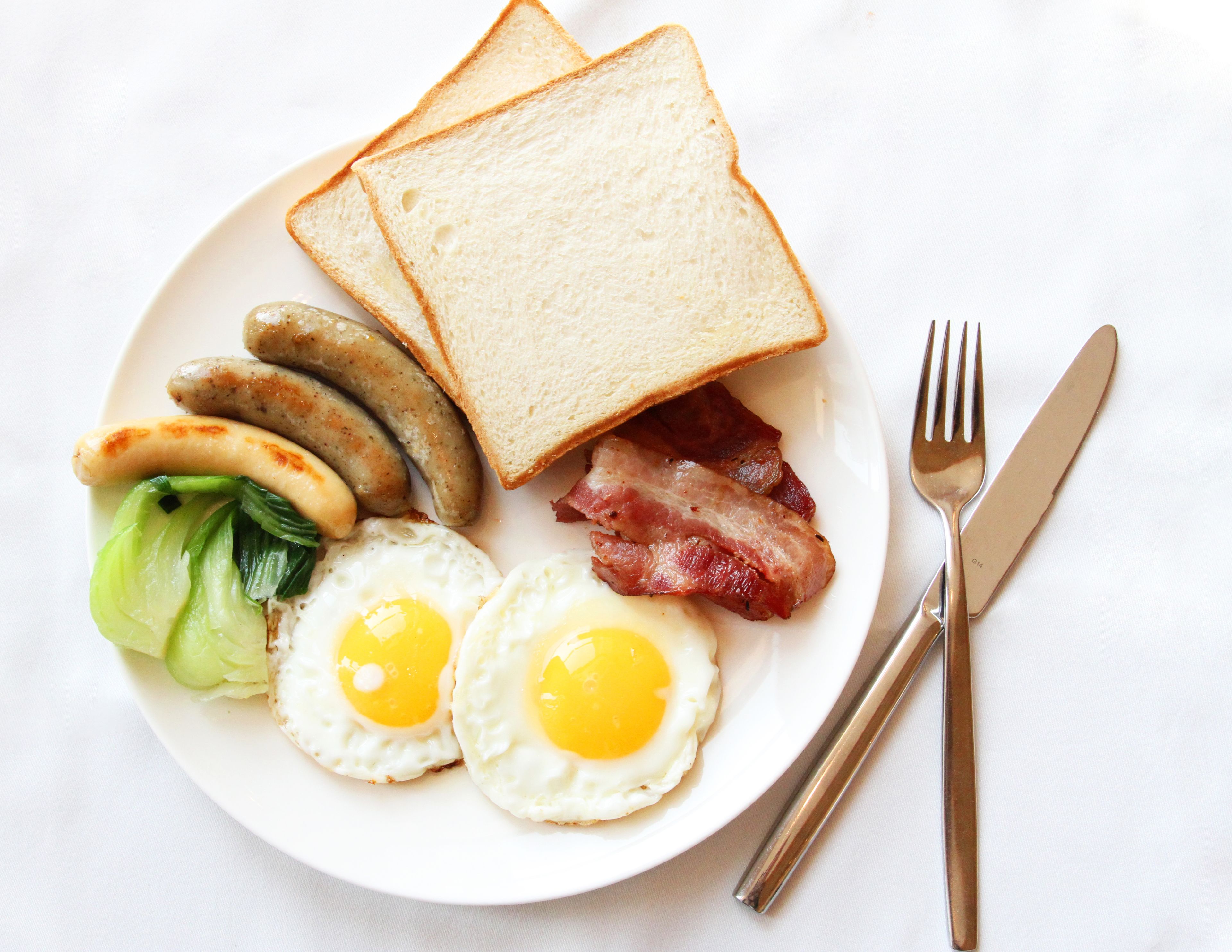 daily buffet breakfast (cny 219 per person)