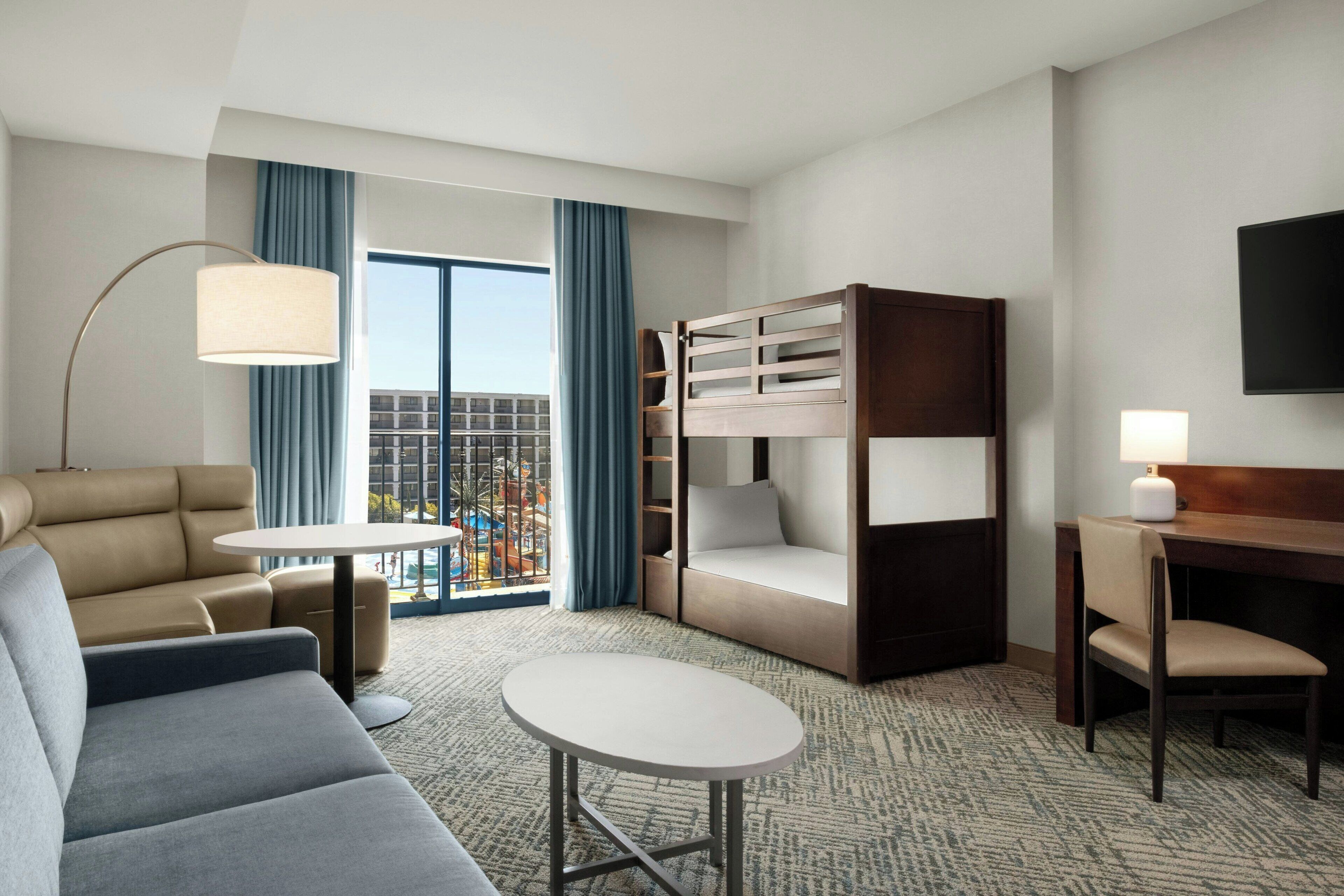 suite, 1 bedroom, balcony, park view | premium bedding, in-room safe, desk, iron/ironing board