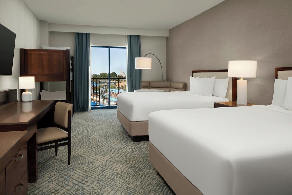 Room, 2 Queen Beds, Park View