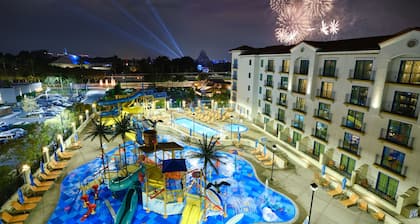 Courtyard by Marriott Anaheim Theme Park Entrance