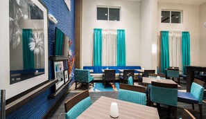 Reception - Hampton Inn & Suites Orlando At SeaWorld (Orlando)