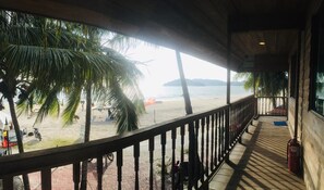 Sea view Room | Balcony view - Mali-Mali Beach Resort (Langkawi)