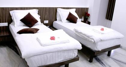 Hotel Grand Ambience