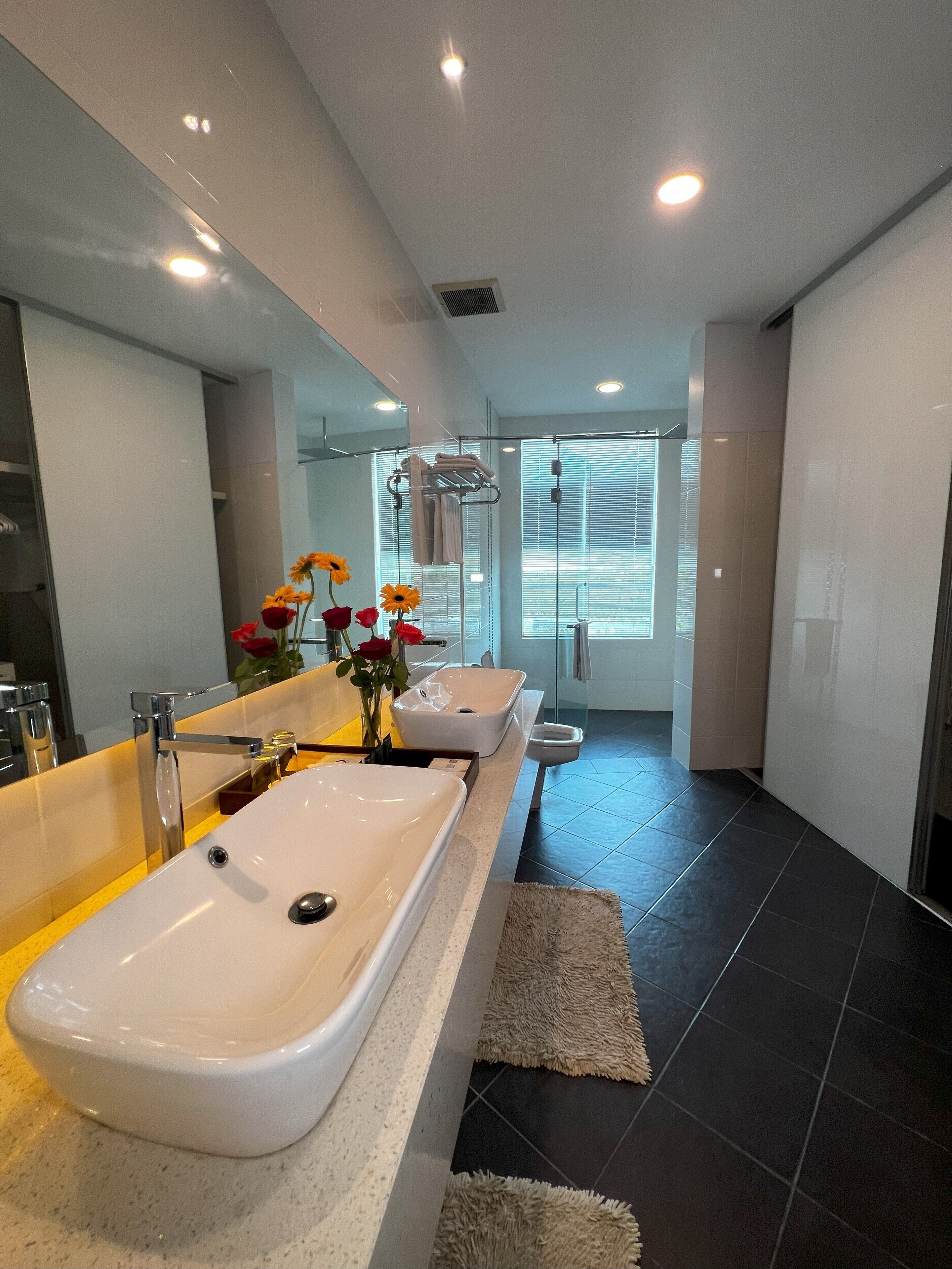 standard studio suite | bathroom | free toiletries, hair dryer, bathrobes, slippers