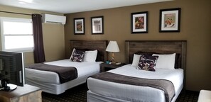 Classic Room, 2 Queen Beds