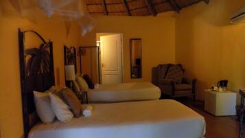 Chalet (Single) | In-room safe, desk, free WiFi