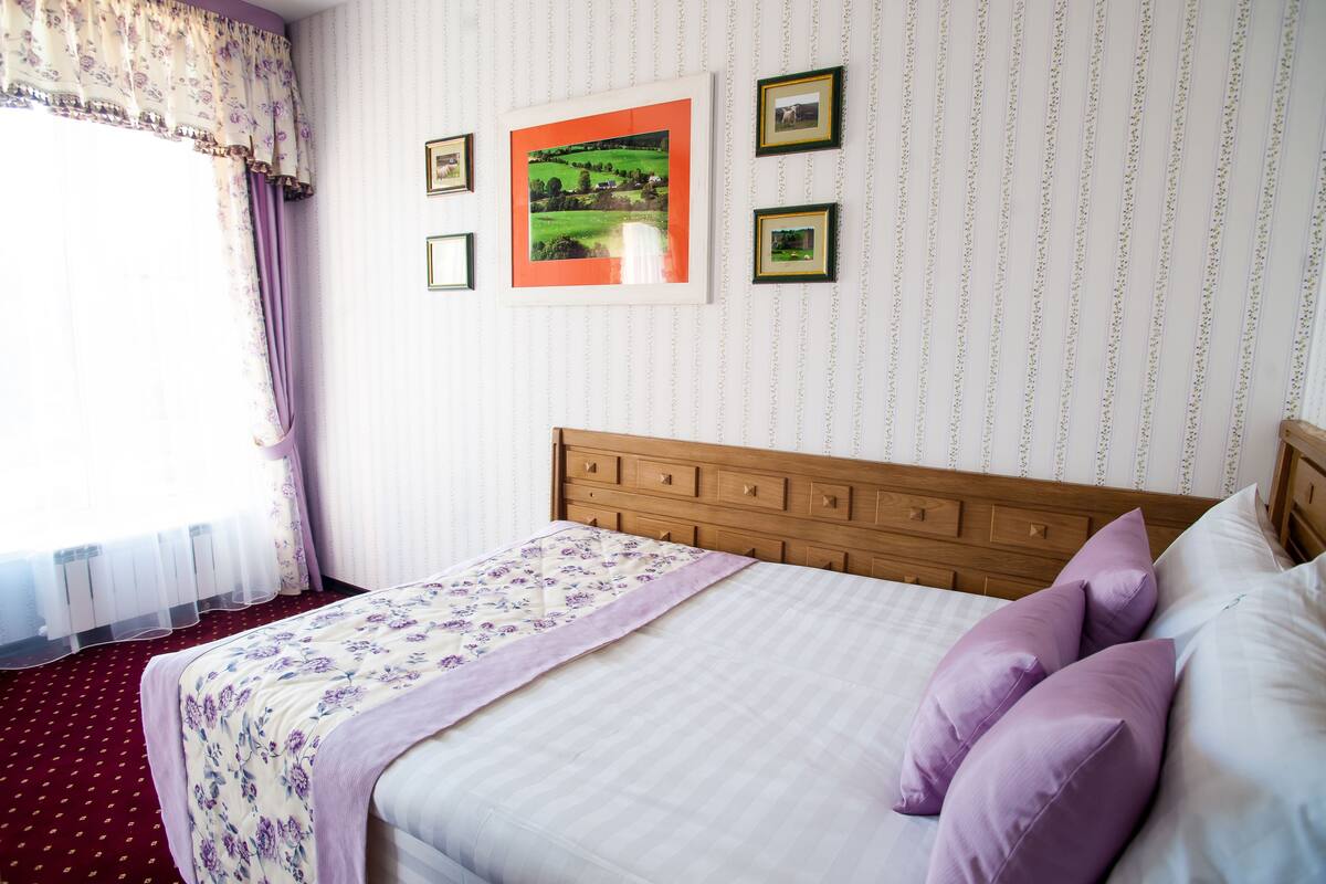 Kamar Single | Minibar dan didekorasi berbeda-beda