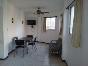 Flat-screen TV - Apartment Colonial Zone (Santo Domingo)