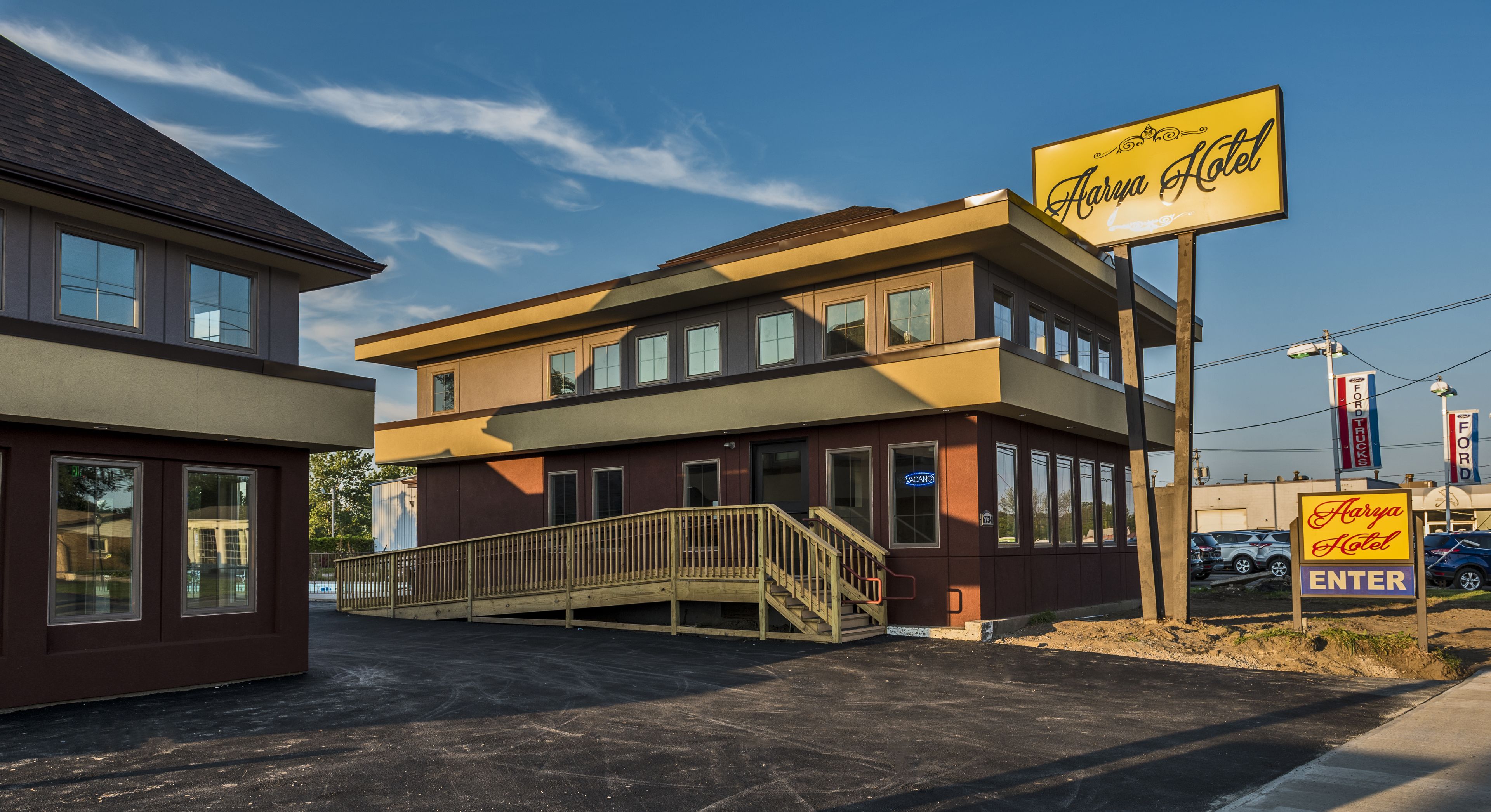 Foto - Aarya Hotel By Niagara Fashion Outlets