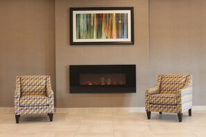 Interior - Meridian INN Suites (Lloydminster)