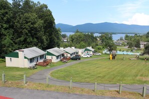 Exterior - Hill View Motel and Cottages (Lake George)