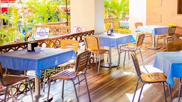 Terrace/patio - Hotel Miraflores Excellent City (Villahermosa)