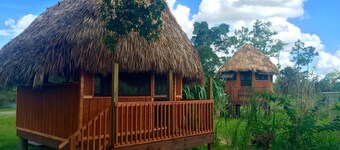 Everglades Chickee Cottages - Ochopee