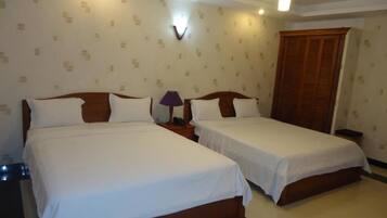 Kahden hengen superior-huone (kaksi sänkyä) | Minibaari, työpöytä, ilmainen Wi-Fi