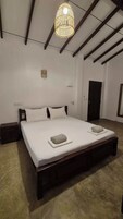 Standard Room | 1 bedroom, premium bedding, desk, soundproofing