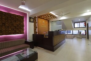 Reception - Hotel Good Night (Ahmedabad)