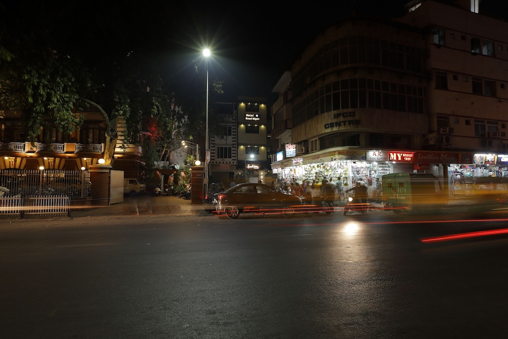 Hotel Good Night by null