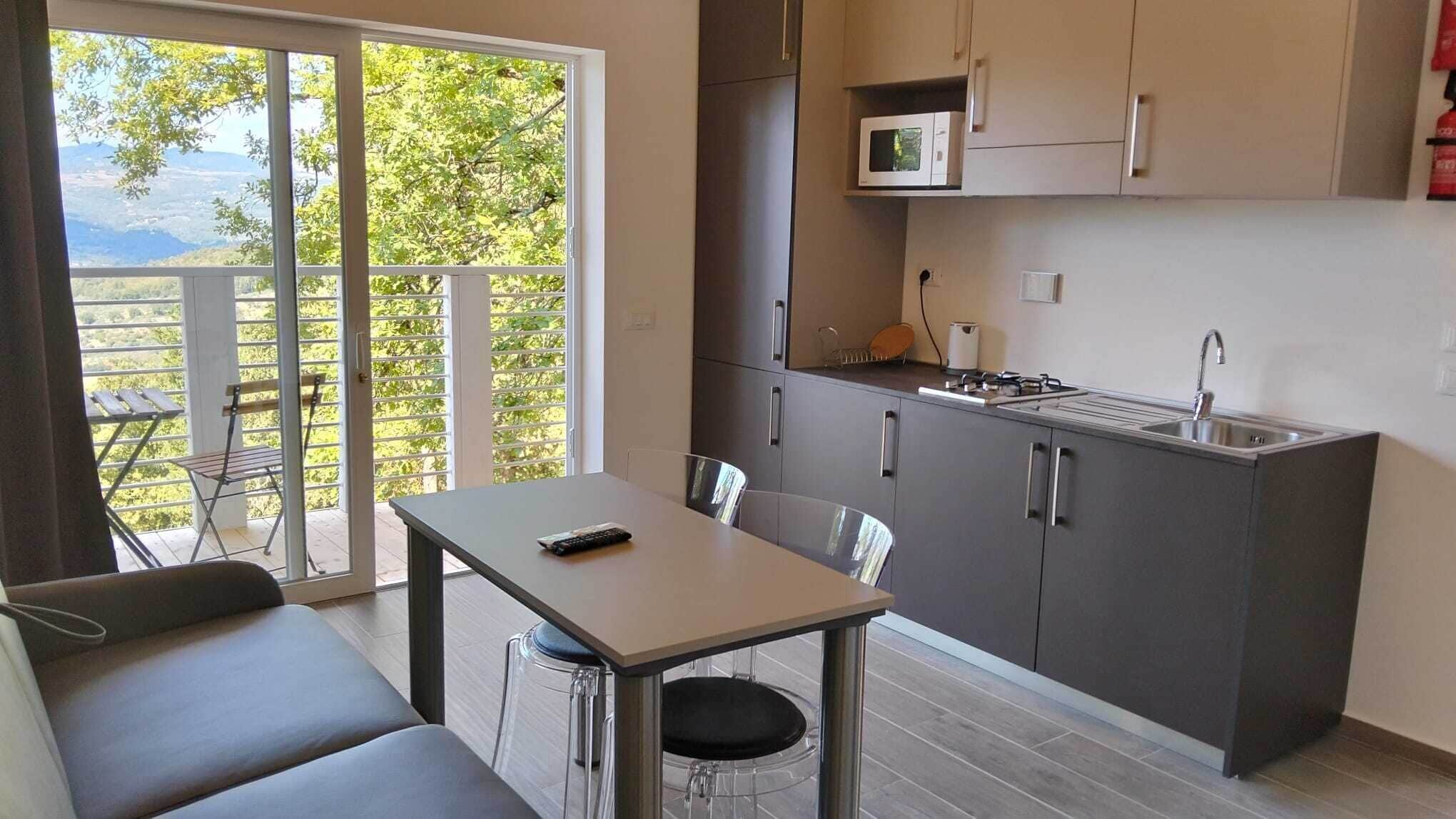 Standard Mobile Home | Private kitchen | Fridge