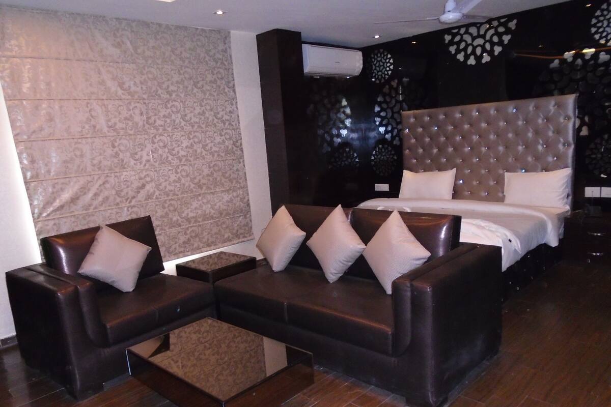 Executive Room, 1 King Bed with Sofa bed, Smoking, City View | View from room