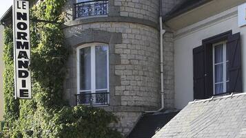 Fachada del alojamiento