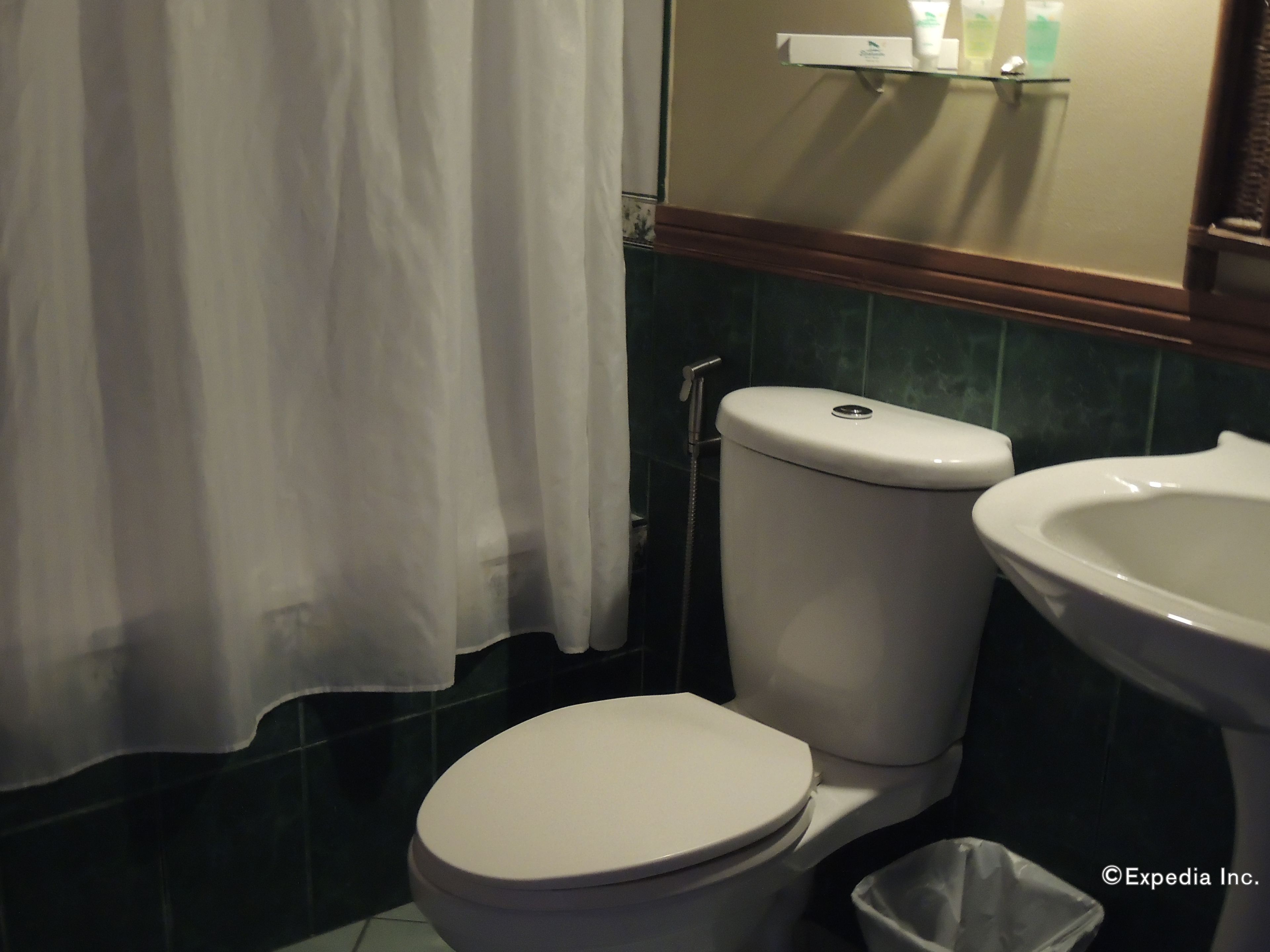 room (poolside superior) | bathroom | shower, towels