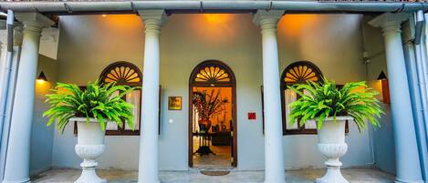 Framhlið gististaðar