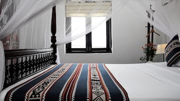 Coffres-forts dans les chambres, bureau, Wi-Fi gratuit