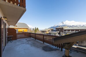 Basic Apartment, Ensuite (Vue Mont-Blanc - AW 103) | Balcony view