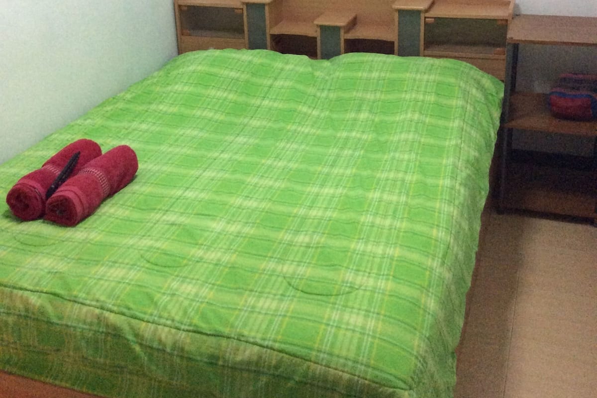Standard Room | Desk, free WiFi