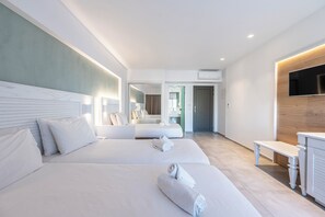 In-room safe, soundproofing, free cots/infant beds, bed sheets - Apollon Kos (Kos)